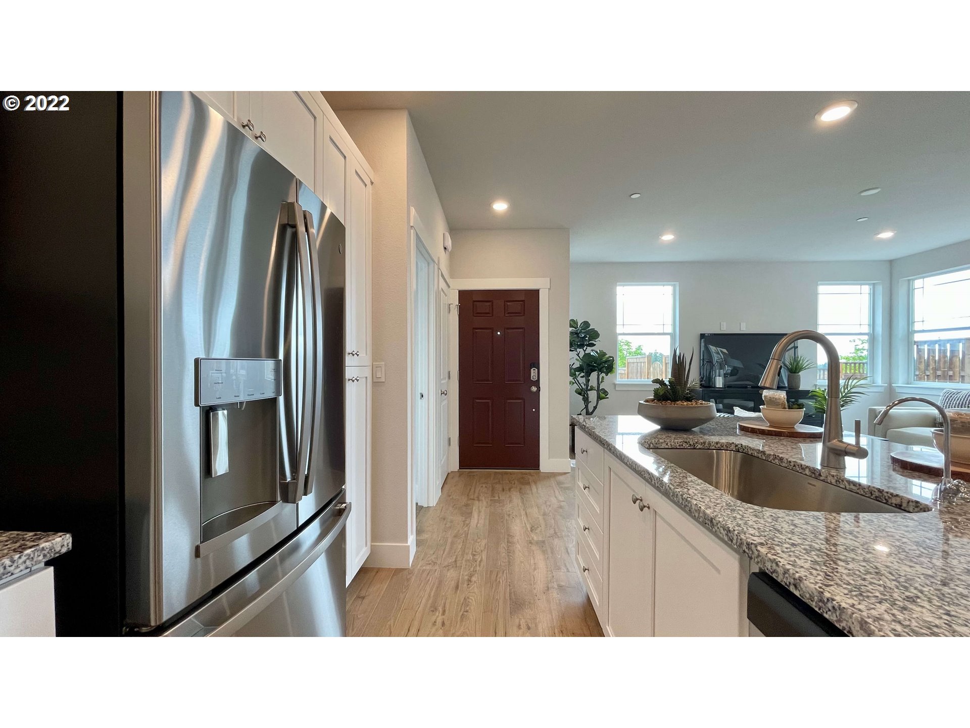 16722 Southwest Darwin Loop Tigard, OR 97223 - Photo 12 of 32 Gallery Image 12