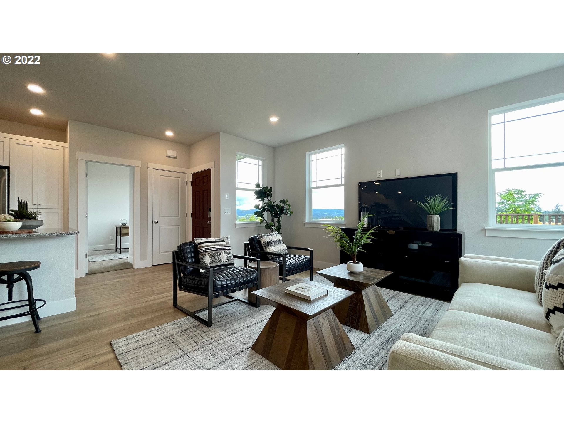 16722 Southwest Darwin Loop Tigard, OR 97223 - Photo 17 of 32 Gallery Image 17