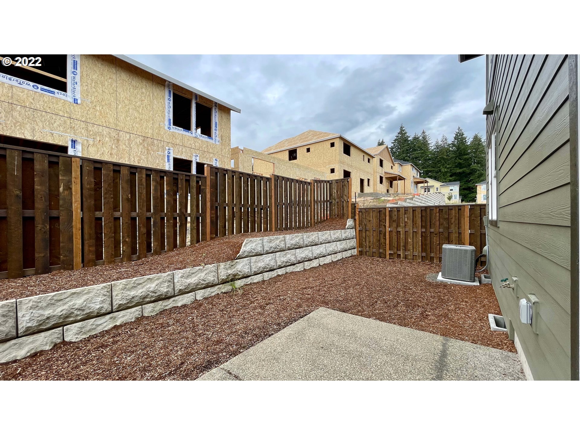 16722 Southwest Darwin Loop Tigard, OR 97223 - Photo 19 of 32 Gallery Image 19