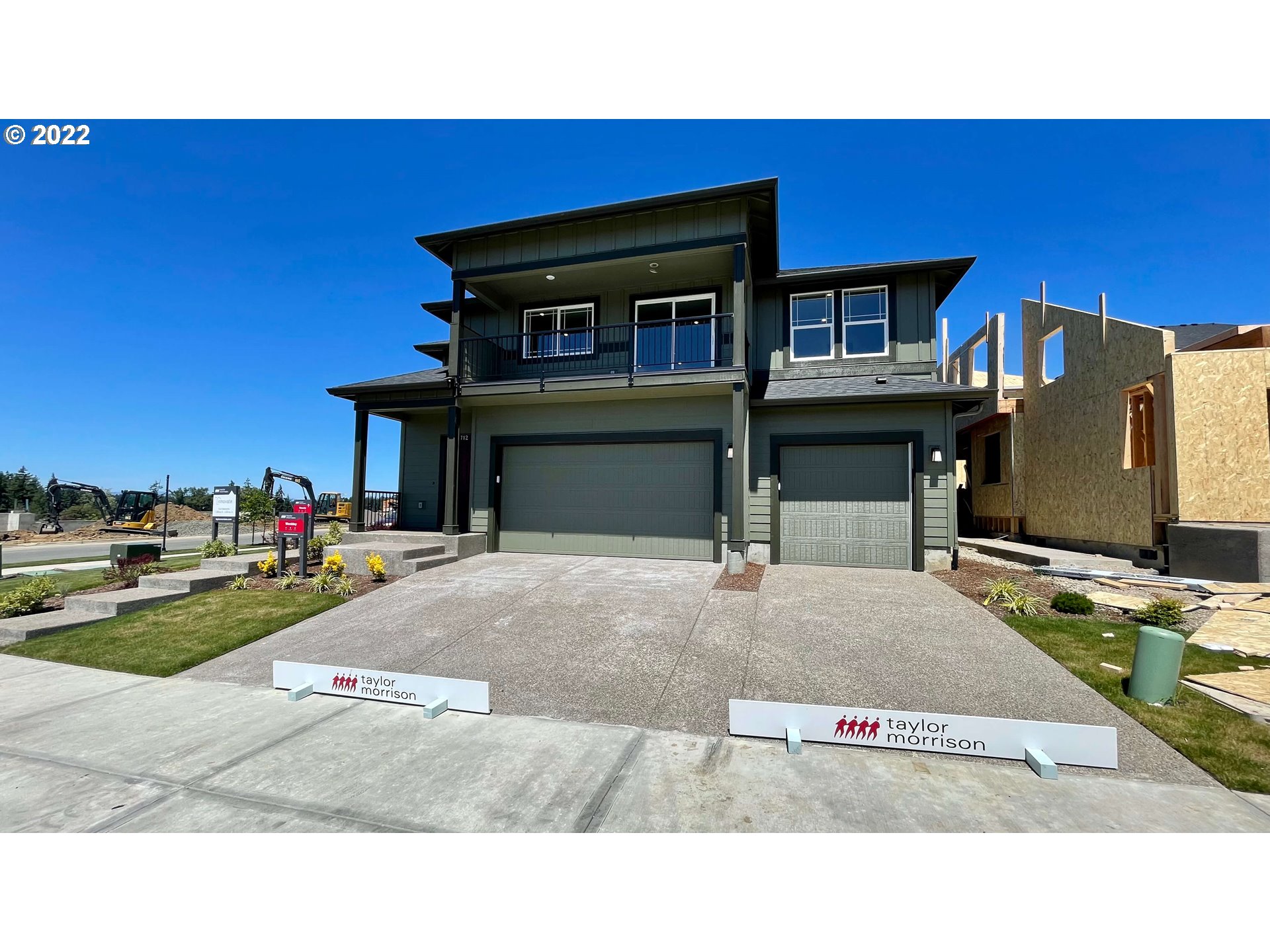 16722 Southwest Darwin Loop Tigard, OR 97223 - Photo 2 of 32 Gallery Image 2