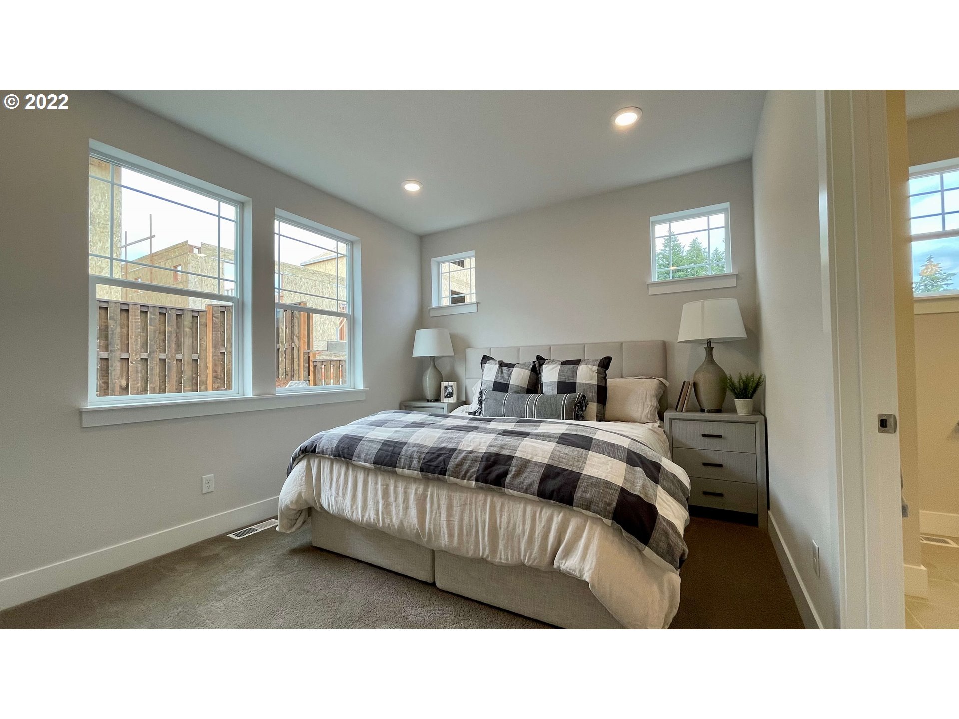 16722 Southwest Darwin Loop Tigard, OR 97223 - Photo 21 of 32 Gallery Image 21
