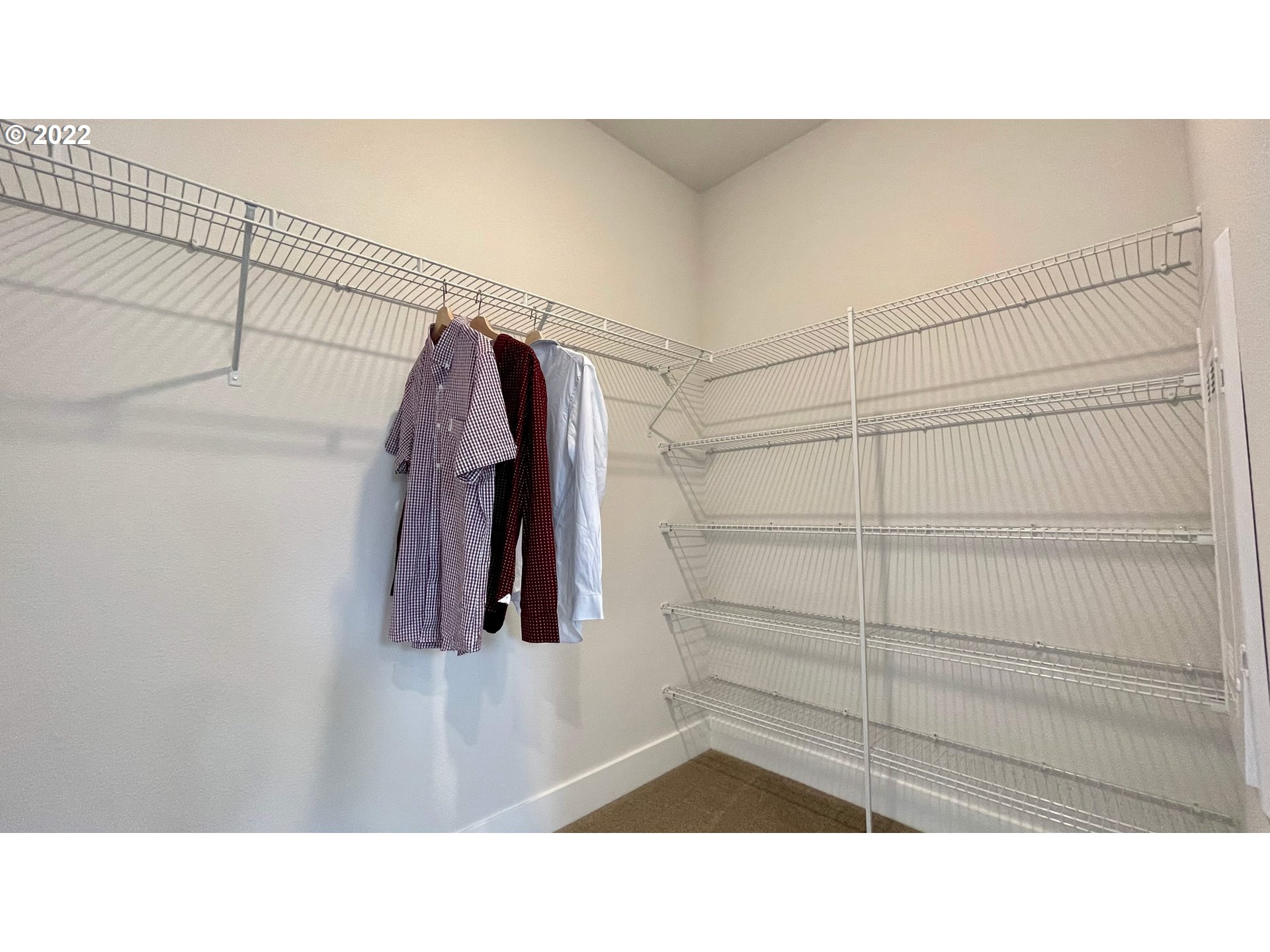 16722 Southwest Darwin Loop Tigard, OR 97223 - Photo 22 of 32 Gallery Image 22