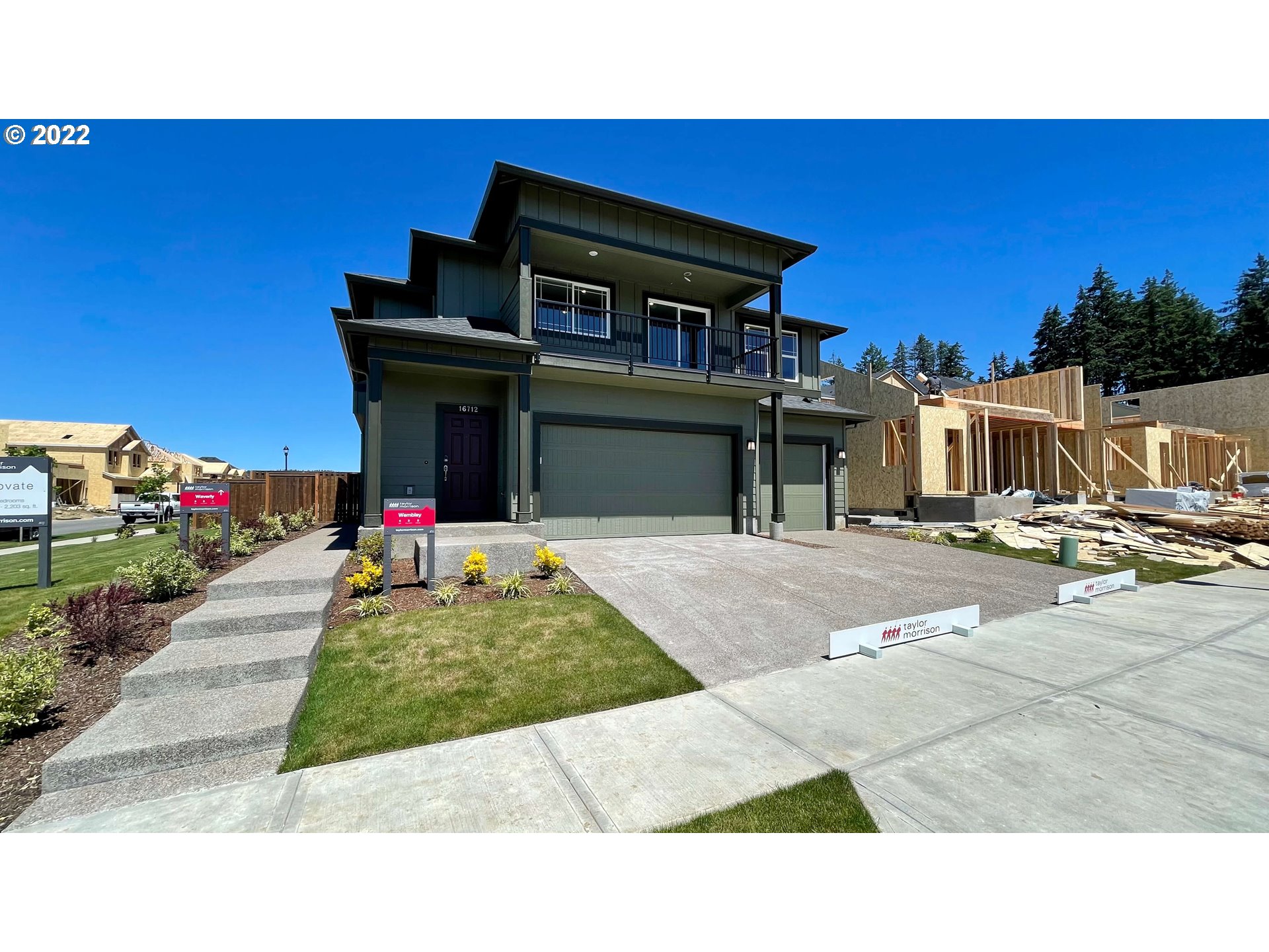 16722 Southwest Darwin Loop Tigard, OR 97223 - Photo 3 of 32 Gallery Image 3