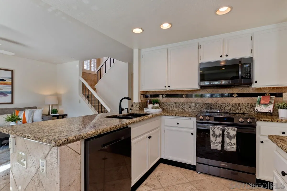12636 Spindletop Road San Diego, CA 92129 - Photo 12 of 30 Gallery Image 12
