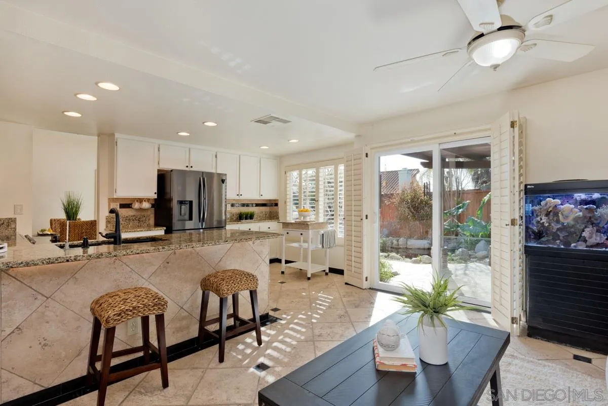 12636 Spindletop Road San Diego, CA 92129 - Photo 10 of 30 Gallery Image 10