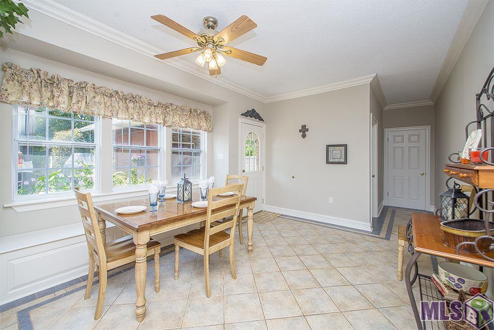 13626 Mary Edith Place Baton Rouge, LA 70809 - Photo 10 of 37 Spacious Breakfast Room