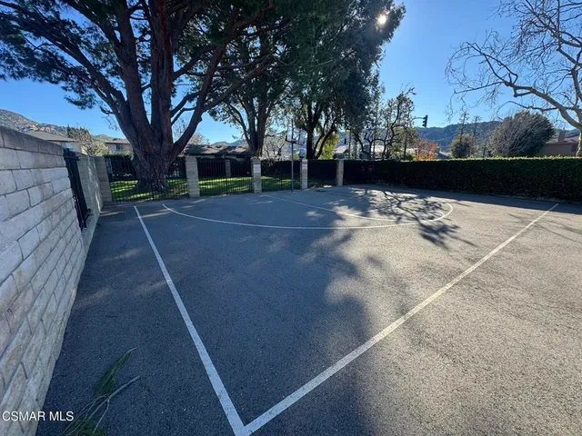 $2,400 | 2030 Avenida Placida, Unit 4, Simi Valley, CA 93063