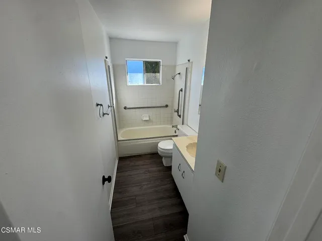$2,400 | 2030 Avenida Placida, Unit 4, Simi Valley, CA 93063