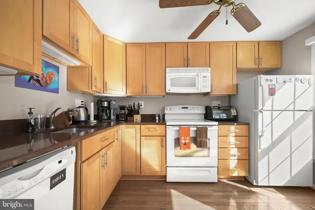 $350,000 | 20605 Pruitt Court, Montgomery Village, MD 20886