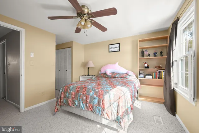 $350,000 | 20605 Pruitt Court, Montgomery Village, MD 20886