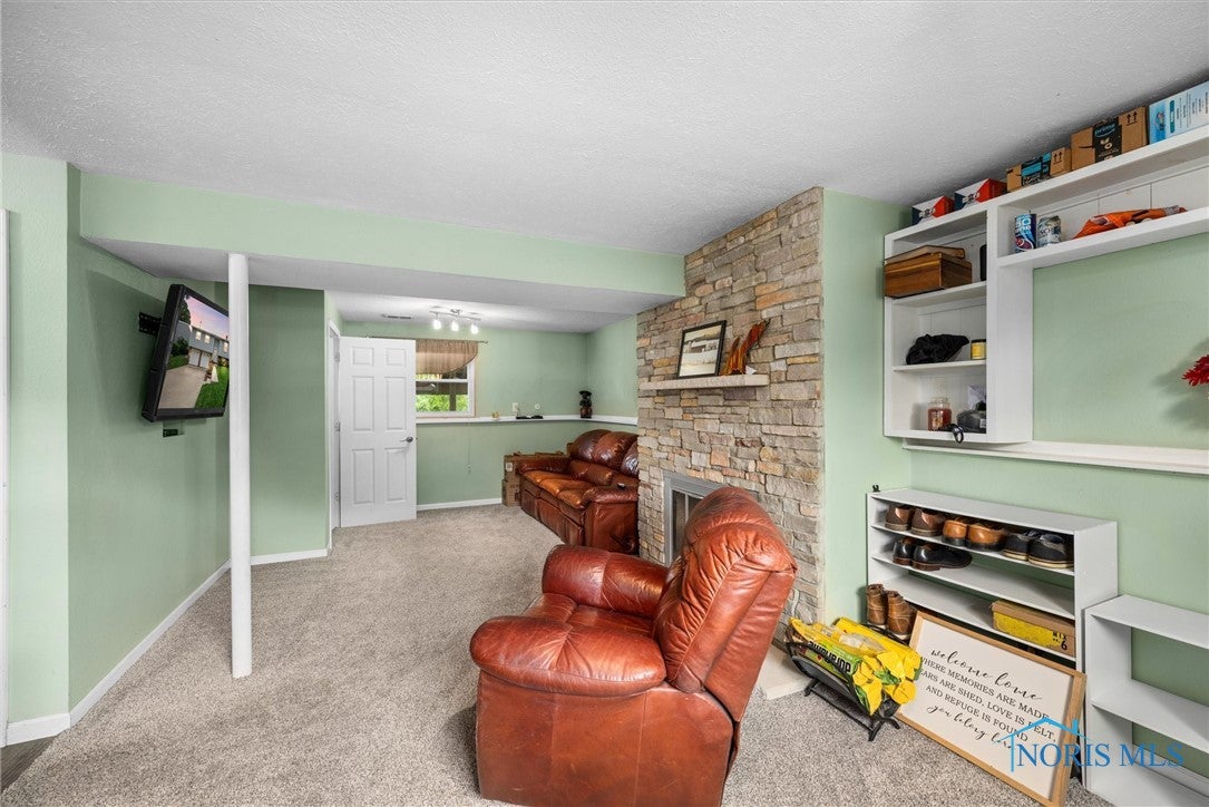 5620 Brook Point Road Toledo, OH 43611 - Photo 22 of 31 Gallery Image 22