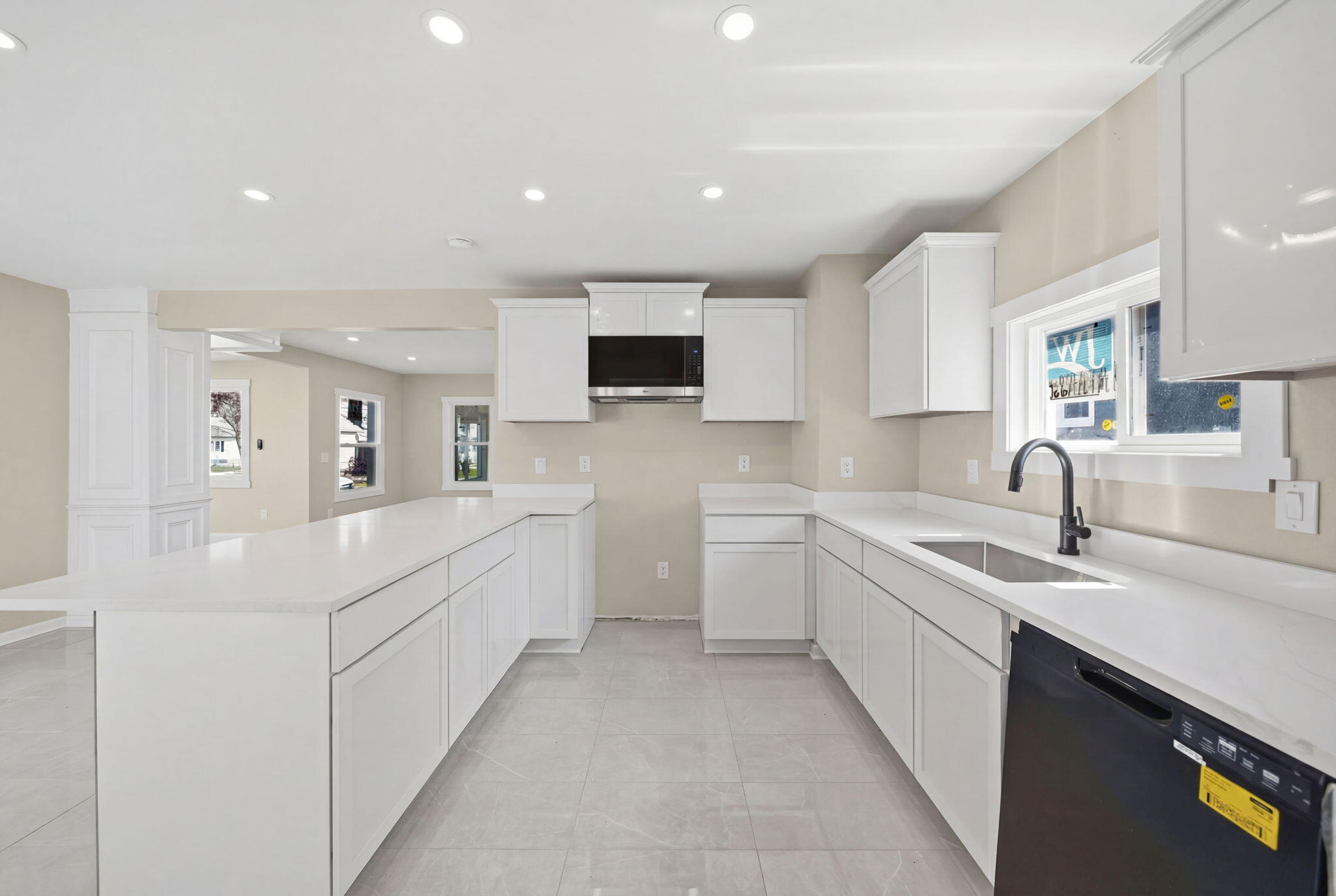 316 Carr Street Jackson, MI 49201 - Photo 11 of 33 kitchen b