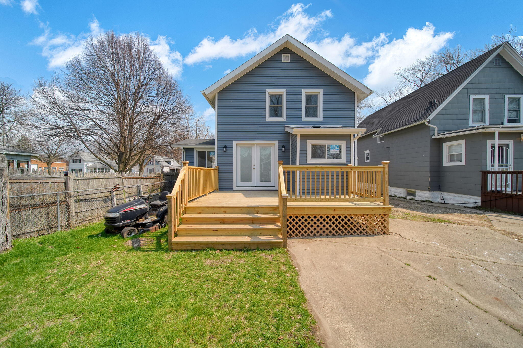 316 Carr Street Jackson, MI 49201 - Photo 27 of 33 back