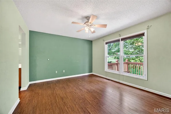 $275,000 | 1101 Silo Bend Drive, Unit 349B, Wentzville, MO 63385