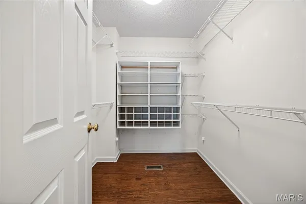 $275,000 | 1101 Silo Bend Drive, Unit 349B, Wentzville, MO 63385