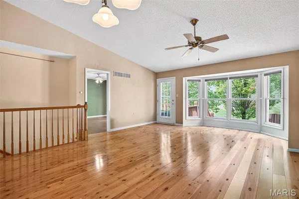 $275,000 | 1101 Silo Bend Drive, Unit 349B, Wentzville, MO 63385