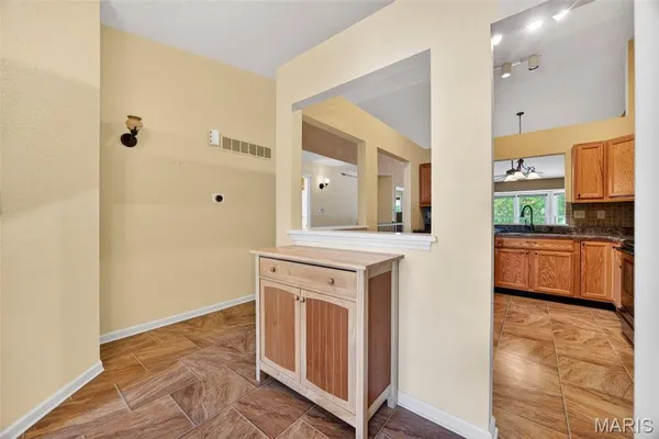 $275,000 | 1101 Silo Bend Drive, Unit 349B, Wentzville, MO 63385