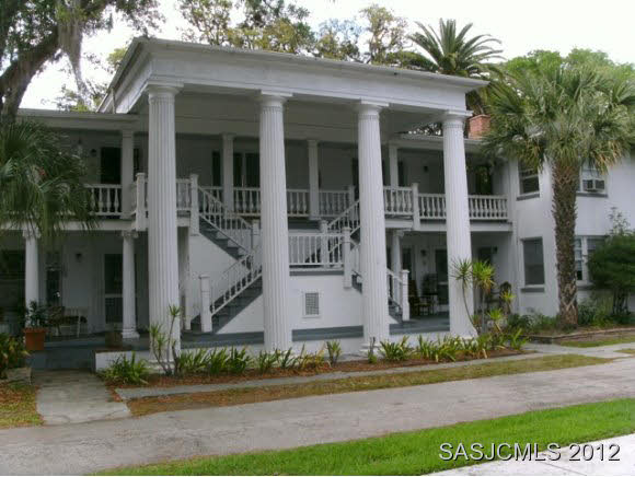 55 Riberia Street St. Augustine, FL 32084 - Photo 3 of 14