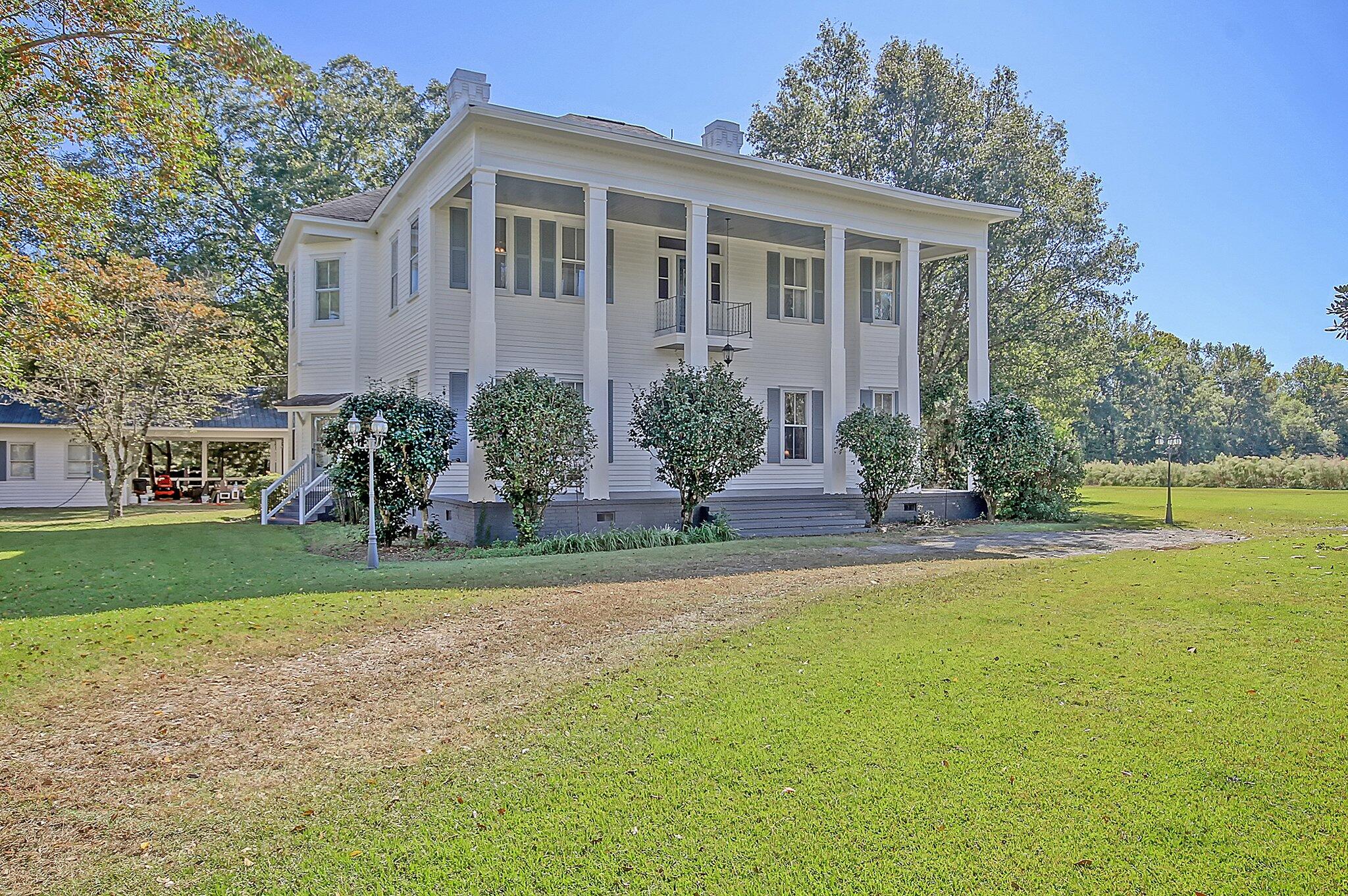 449 Gum Street Holly Hill, SC 29059 - Photo 3 of 44 3-web-or-mls-CREM_449 Gum_003