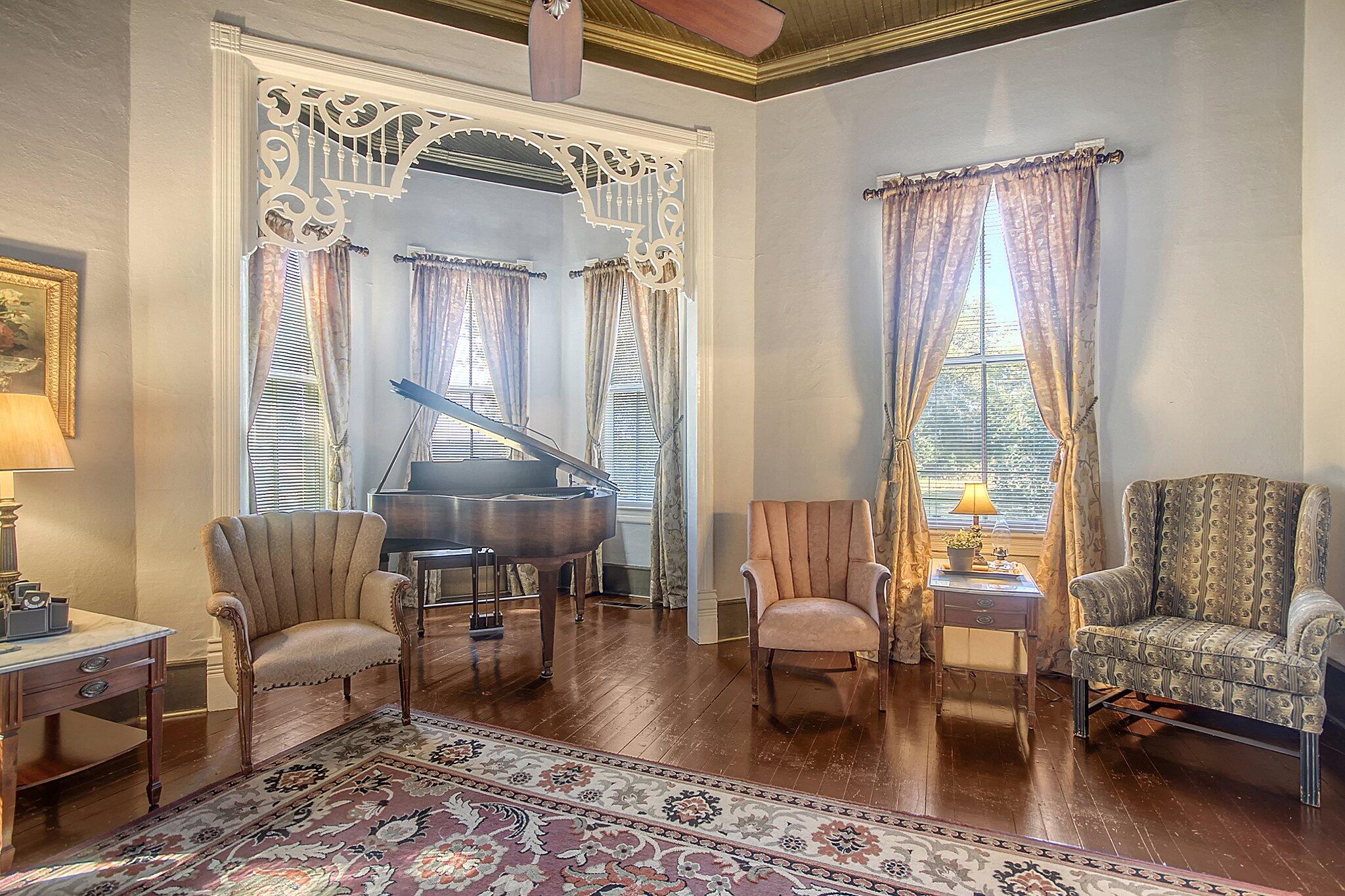 449 Gum Street Holly Hill, SC 29059 - Photo 9 of 44 17-web-or-mls-CREM_449 Gum_017