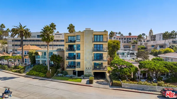 $10,000 | 457 Coast Boulevard, Unit 403, La Jolla, CA 92037