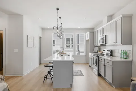 $439,900 | 352 East Village Lane, Nashville, TN 37216
