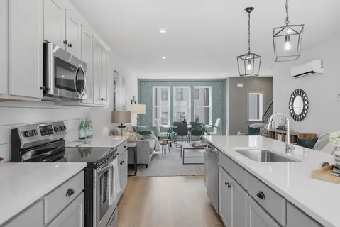 $439,900 | 352 East Village Lane, Nashville, TN 37216