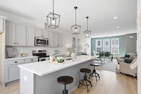$439,900 | 352 East Village Lane, Nashville, TN 37216