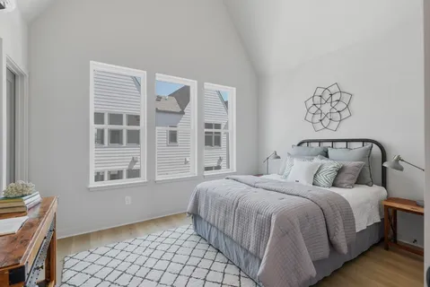 $439,900 | 352 East Village Lane, Nashville, TN 37216