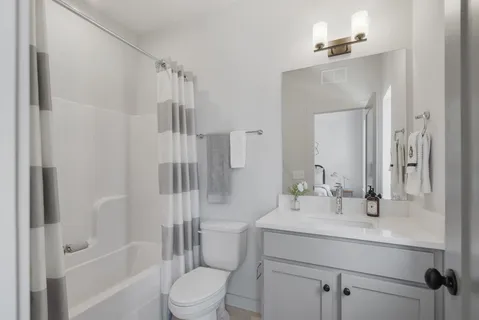 $439,900 | 352 East Village Lane, Nashville, TN 37216