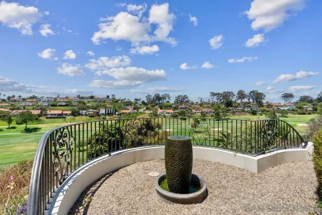 $3,050,000 | 350 Punta Baja Drive, Solana Beach, CA 92075