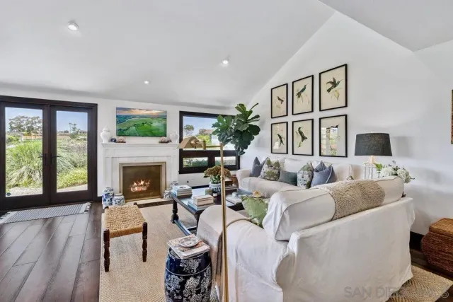 $3,050,000 | 350 Punta Baja Drive, Solana Beach, CA 92075