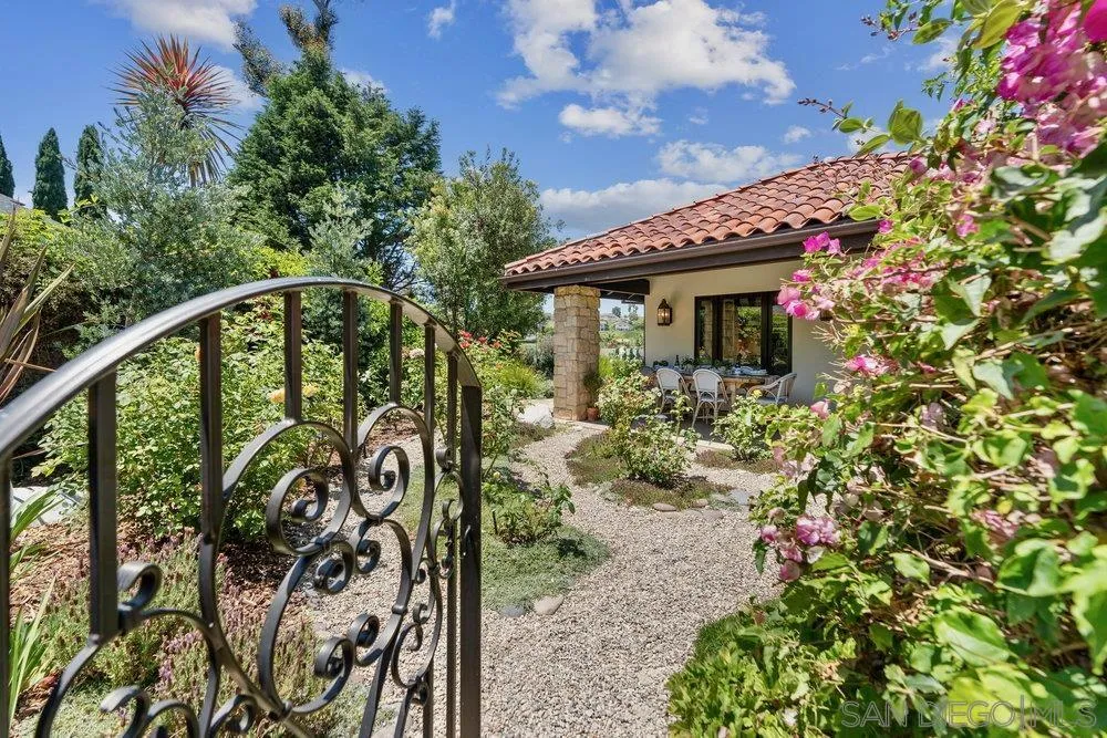 350 Punta Baja Drive Solana Beach, CA 92075 - Photo 5 of 67