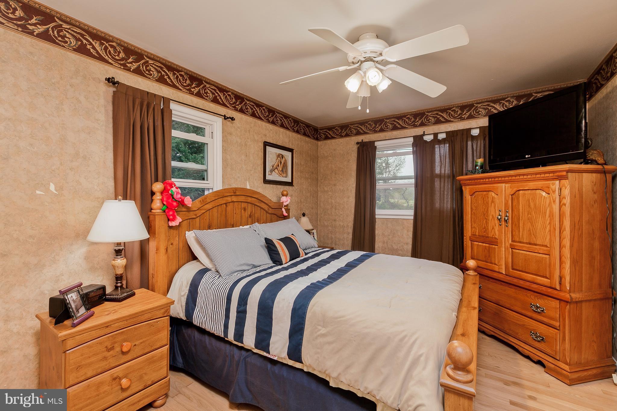12138 Walnut Point Road Hagerstown, MD 21740 - Photo 12 of 25 Bath (Master)