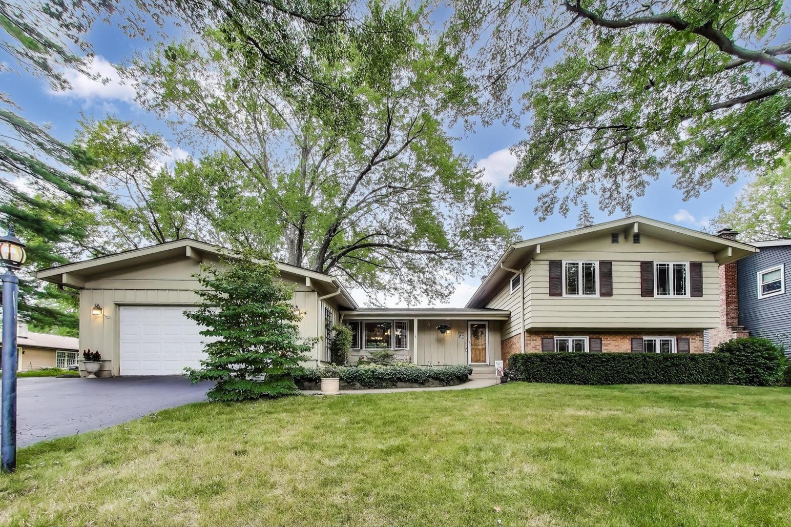 438 High Road Cary, IL 60013 - Photo 2 of 42