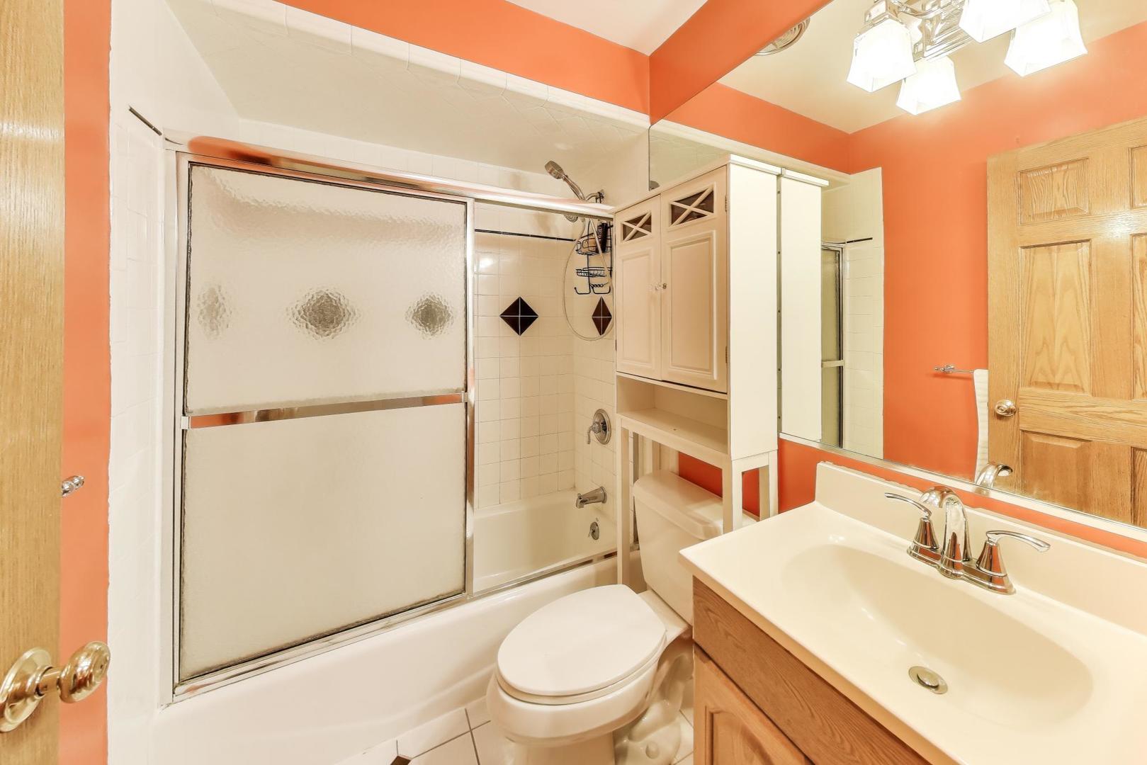 438 High Road Cary, IL 60013 - Photo 27 of 42