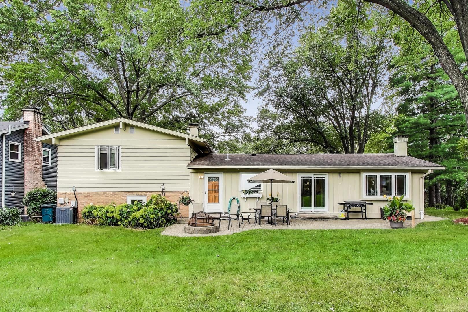 438 High Road Cary, IL 60013 - Photo 34 of 42