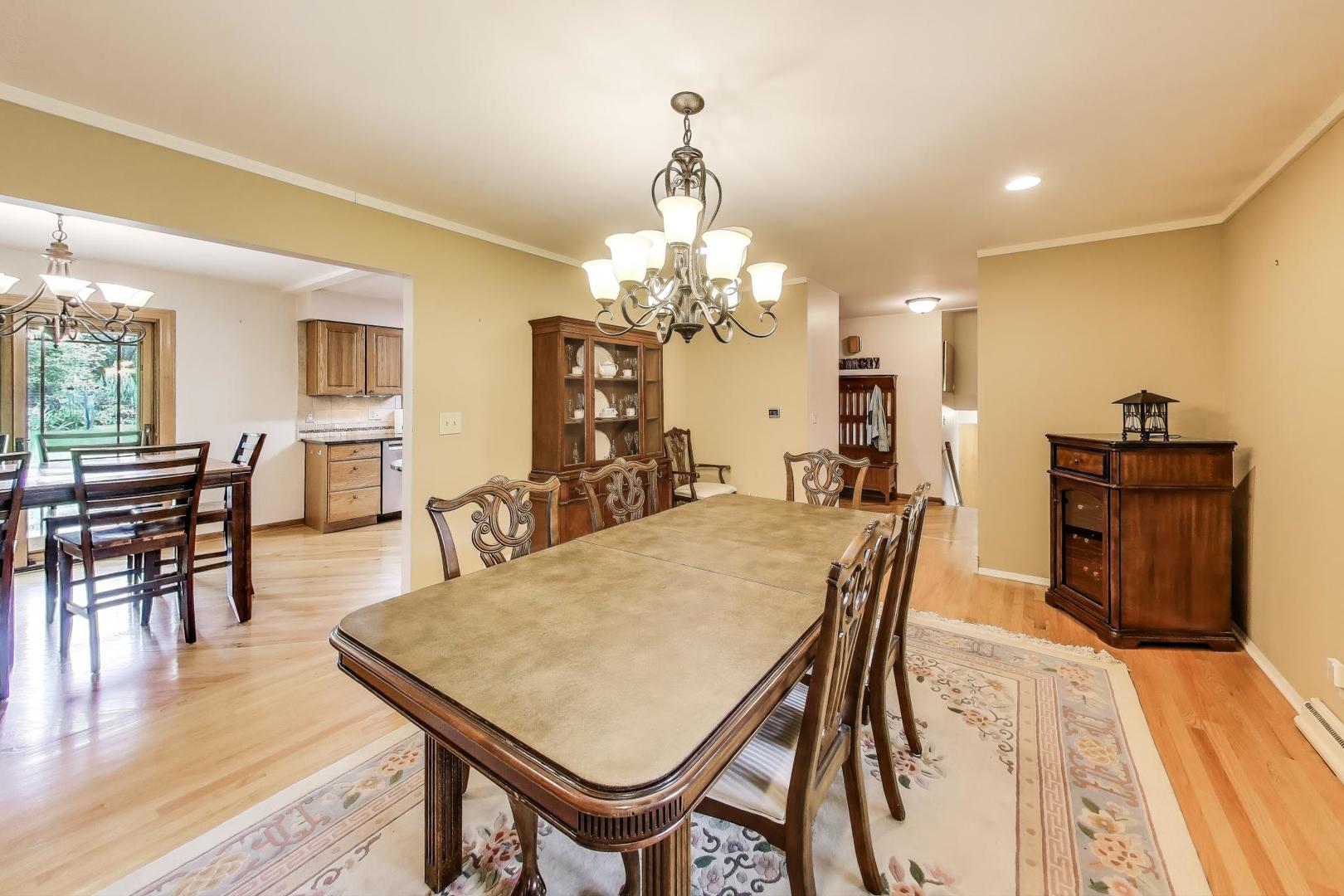 438 High Road Cary, IL 60013 - Photo 9 of 42