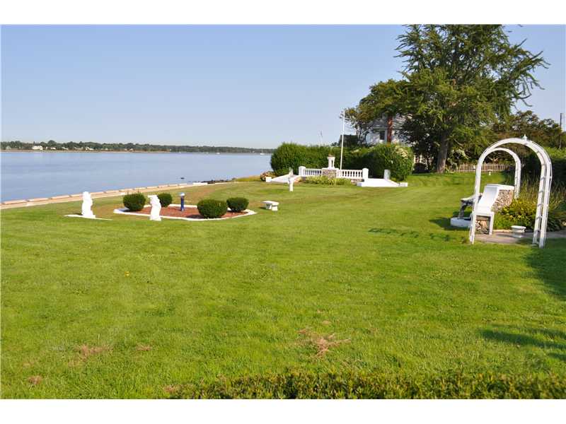 1 Beach Road Bristol, RI 02809 - Photo 12 of 18 Yard/Garden.