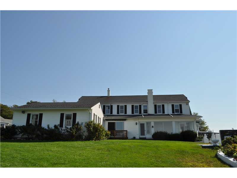 1 Beach Road Bristol, RI 02809 - Photo 16 of 18 Exterior Back.