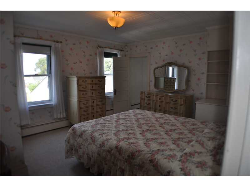 1 Beach Road Bristol, RI 02809 - Photo 9 of 18 Bedroom.
