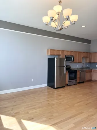 $1,550 | 353 Main Street, Unit 31, Middletown, CT 06457