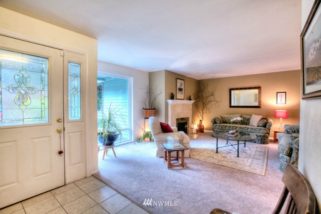 14630 Southeast 172nd Street Renton, WA 98058 - Photo 2 of 15 Gallery Image 2