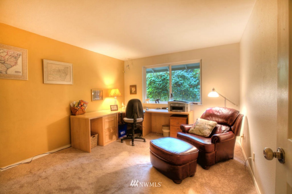 14630 Southeast 172nd Street Renton, WA 98058 - Photo 9 of 15 Gallery Image 9