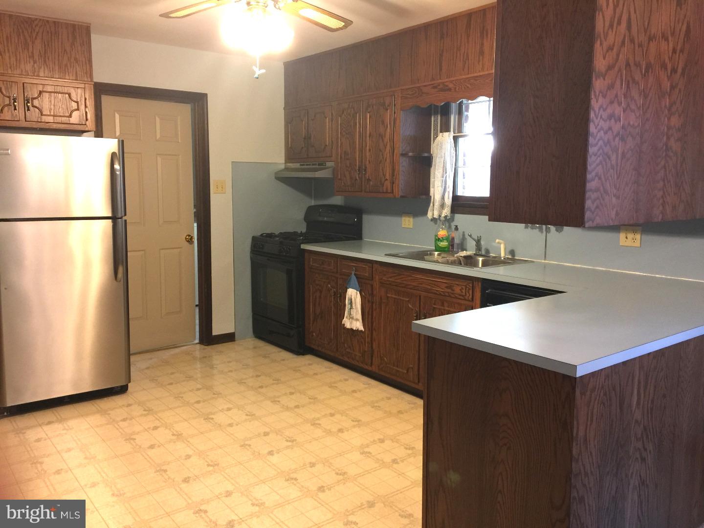 1883 County Line Road Barto, PA 19504 - Photo 3 of 20 Gallery Image 3