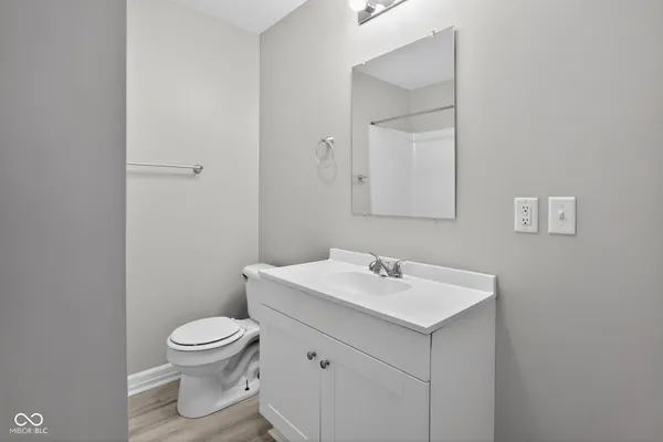 $224,900 | 1618 North Shortridge Road, Indianapolis, IN 46219