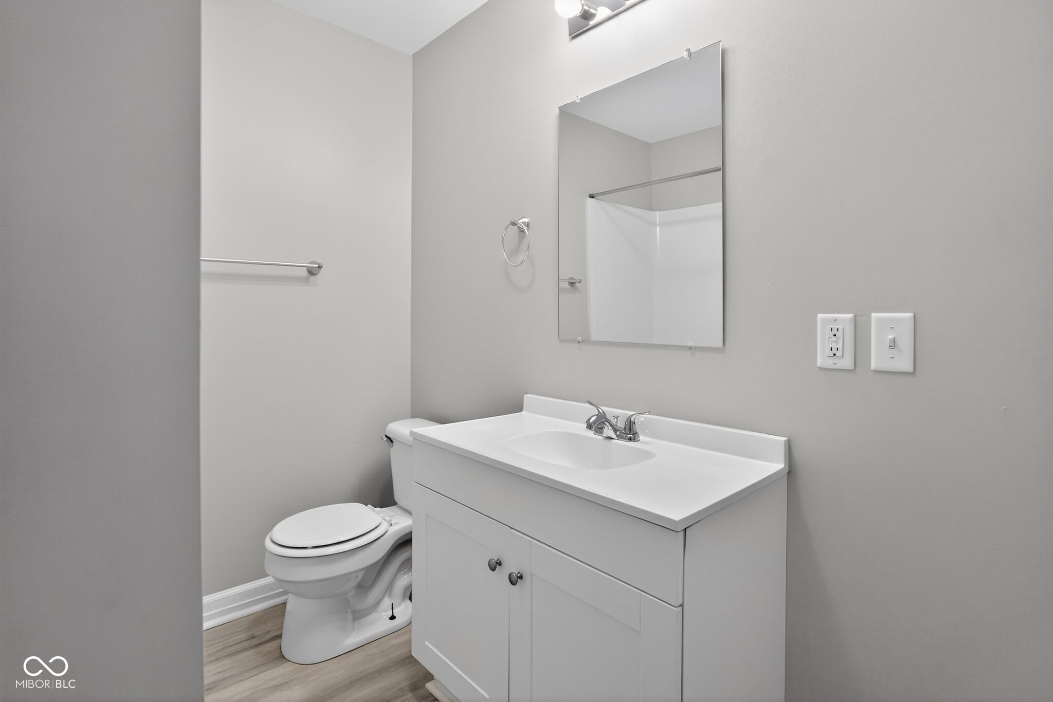 1618 North Shortridge Road Indianapolis, IN 46219 - Photo 19 of 38