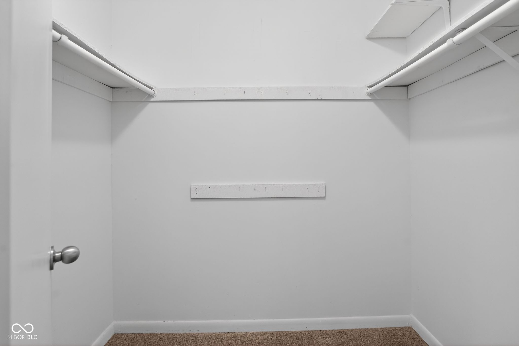 1618 North Shortridge Road Indianapolis, IN 46219 - Photo 20 of 38