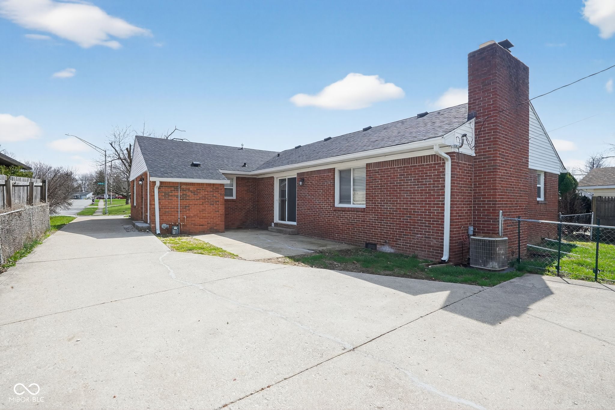 1618 North Shortridge Road Indianapolis, IN 46219 - Photo 24 of 38