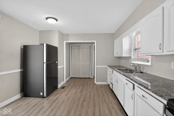 $224,900 | 1618 North Shortridge Road, Indianapolis, IN 46219